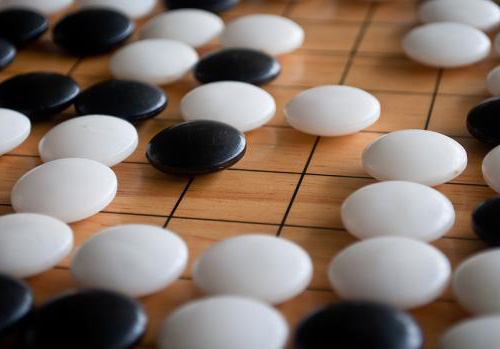 阿尔法围棋与深蓝到底有什么不同
